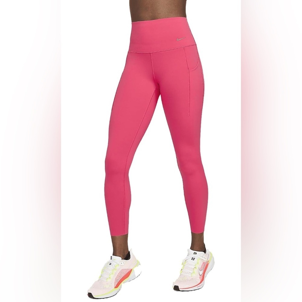 Nike Women's Universa Medium-Support High-Waisted 7/8 Leggings. NWT!